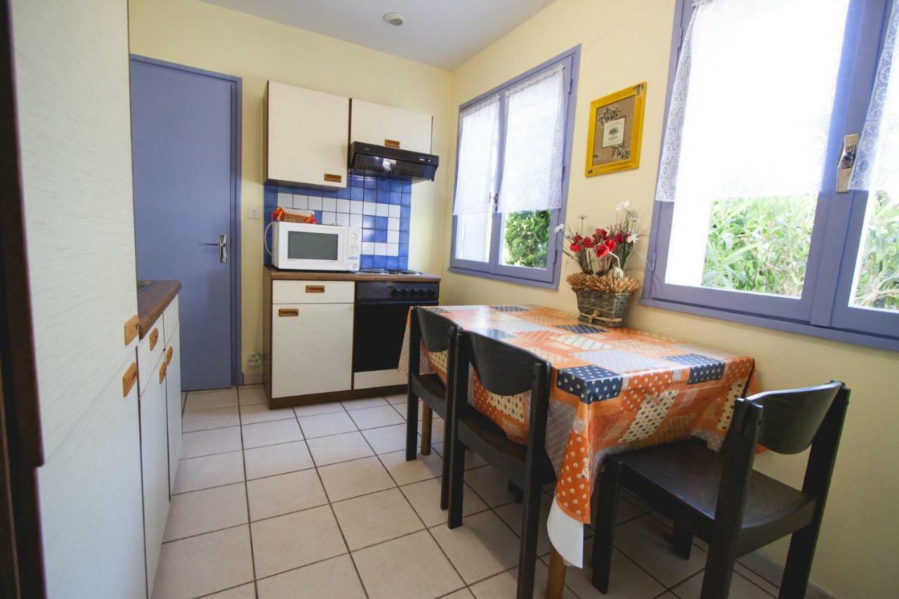 La Cle Des Champs Villa Montreal  ภายนอก รูปภาพ